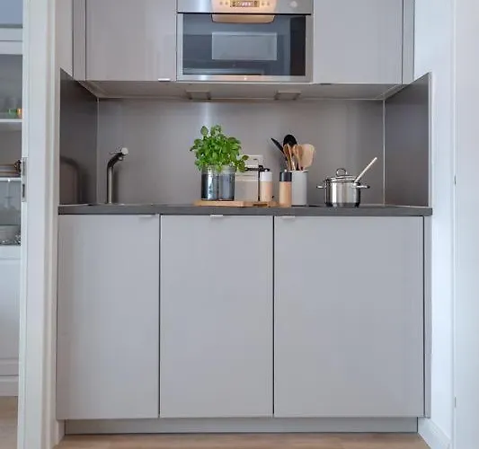 Theodor _ Ad 1_ App_ 407 Westerland